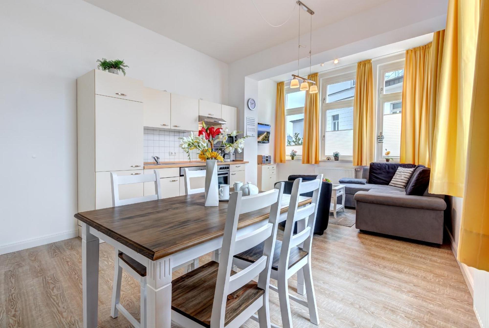 Haus Meerblick - 10 Heringsdorf  Buitenkant foto